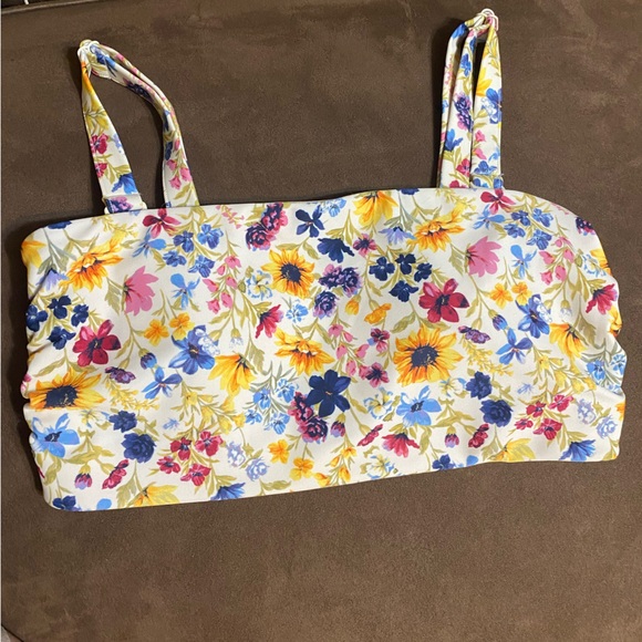 Lot of two Old Navy bikinis - Picture 5 of 5